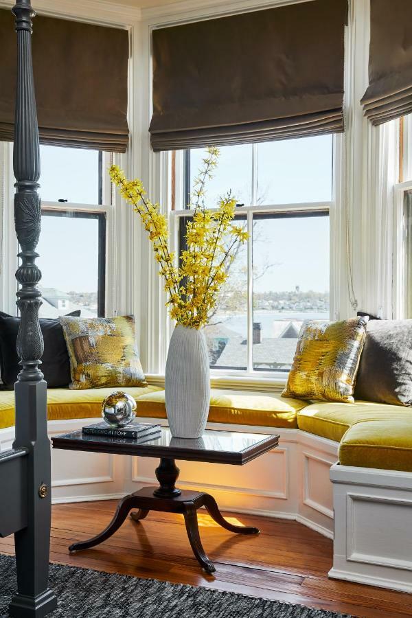 The Cliffside Inn Tour de Tour de Newport Extérieur photo